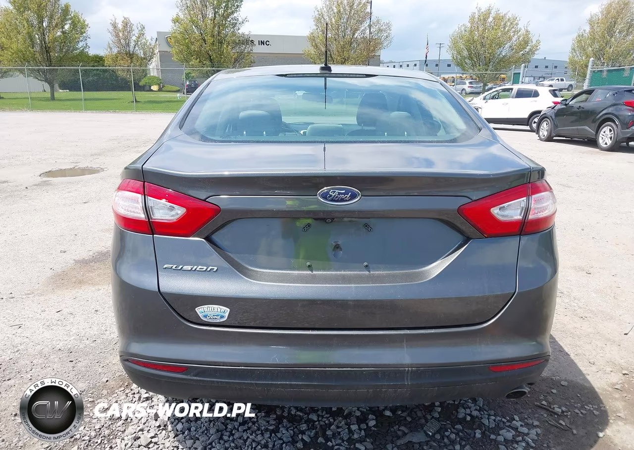 2016 Ford Fusion S VIN:3FA6P0G70GR332304 - 16
