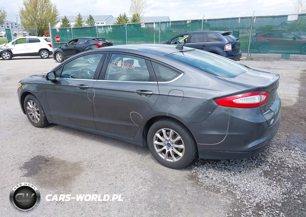 2016 Ford Fusion S VIN:3FA6P0G70GR332304 - 3