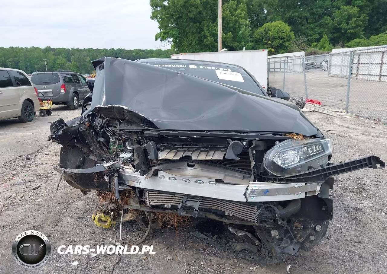 2018 Honda Accord Sport VIN:1HGCV1F32JA209629 - 12