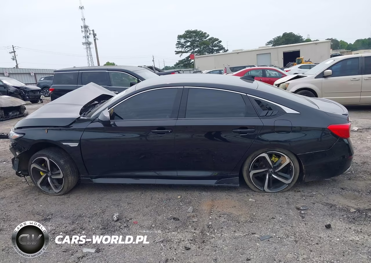 2018 Honda Accord Sport VIN:1HGCV1F32JA209629 - 14