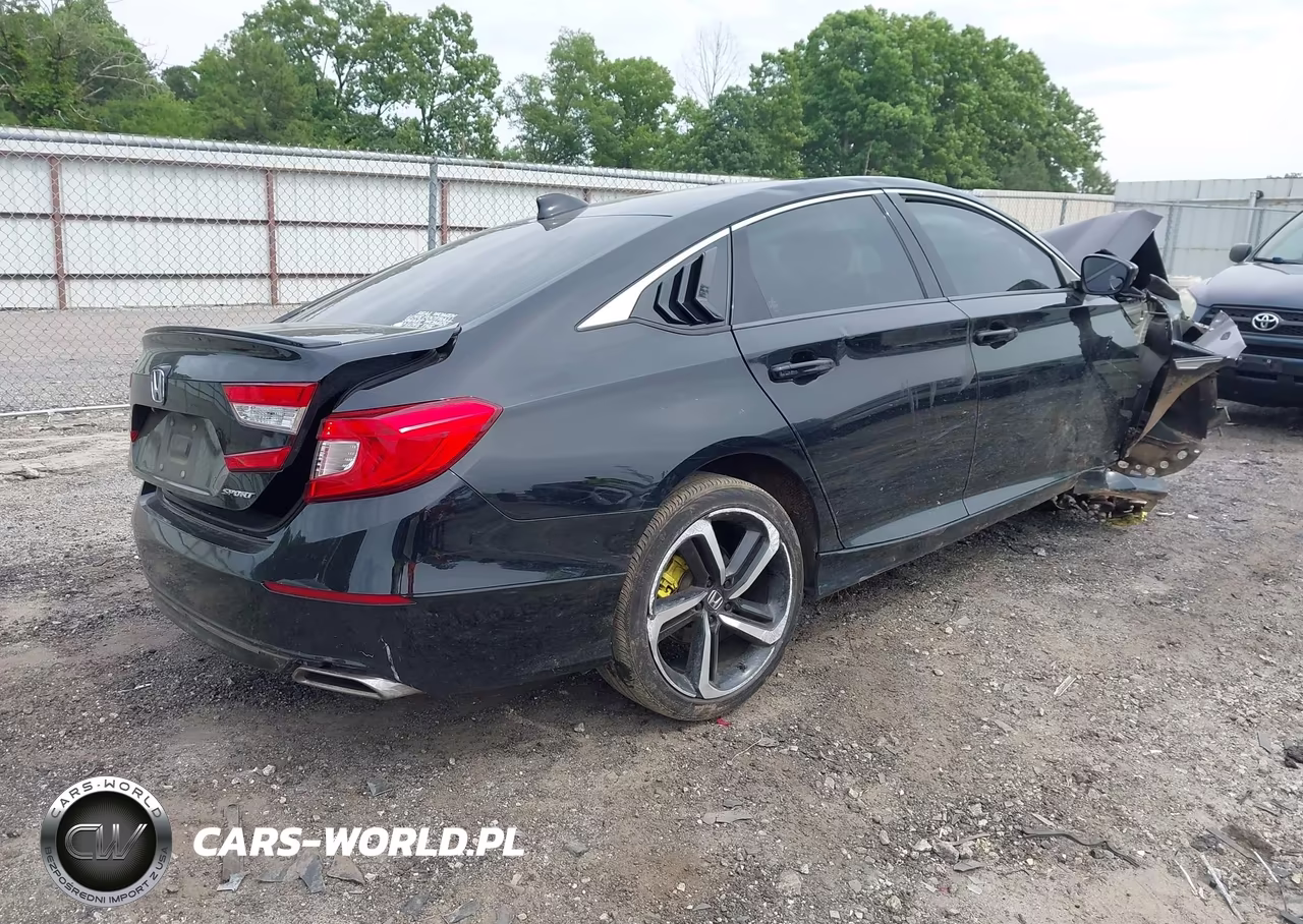 2018 Honda Accord Sport VIN:1HGCV1F32JA209629 - 4