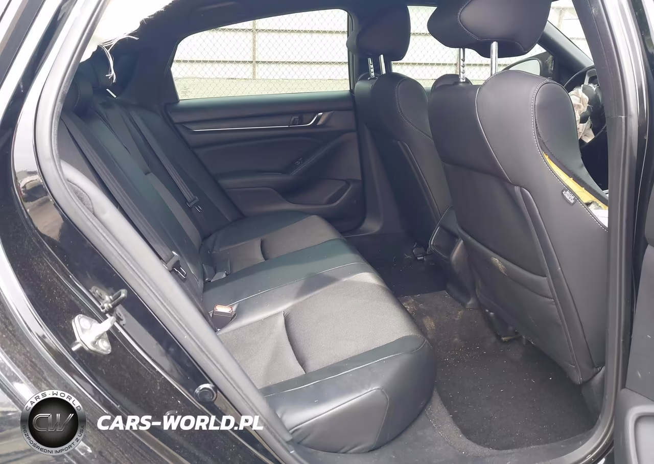 2018 Honda Accord Sport VIN:1HGCV1F32JA209629 - 8