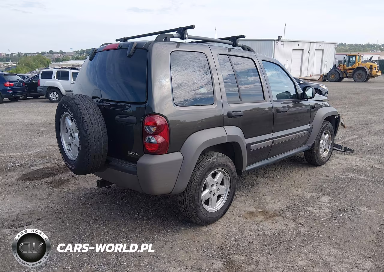 2006 Jeep Liberty Sport VIN:1J4GL48K06W262149 - 4
