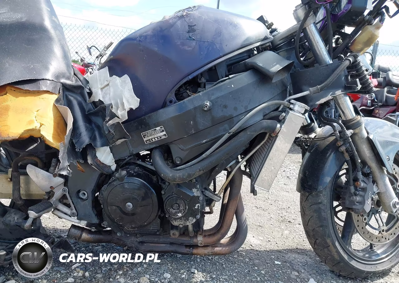 1997 Honda Cbr1100 Xx VIN:JH2SC3508VM000152 - 8