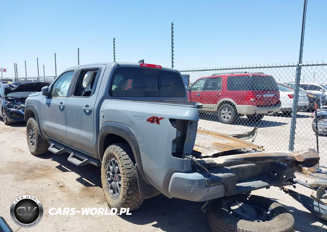 2023 Nissan Frontier Pro-4X 4X4 VIN:1N6ED1EK6PN643411 - 3