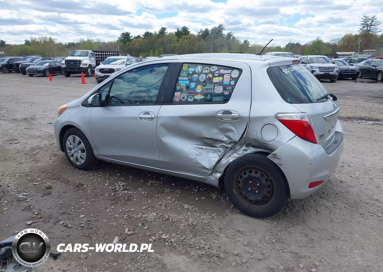 2012 Toyota Yaris Le VIN:JTDKTUD35CD510157 - 3
