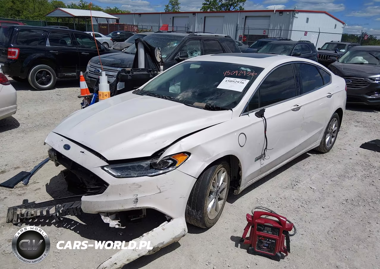 2017 Ford Fusion Energi Titanium VIN:3FA6P0SU3HR102013 - 2