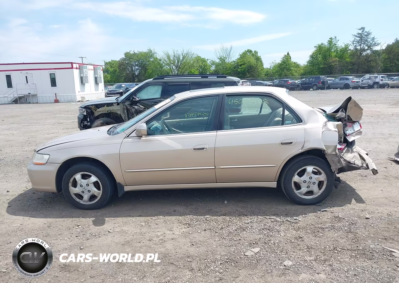 2000 Honda Accord 2.3 Ex VIN:1HGCG6678YA149828 - 14