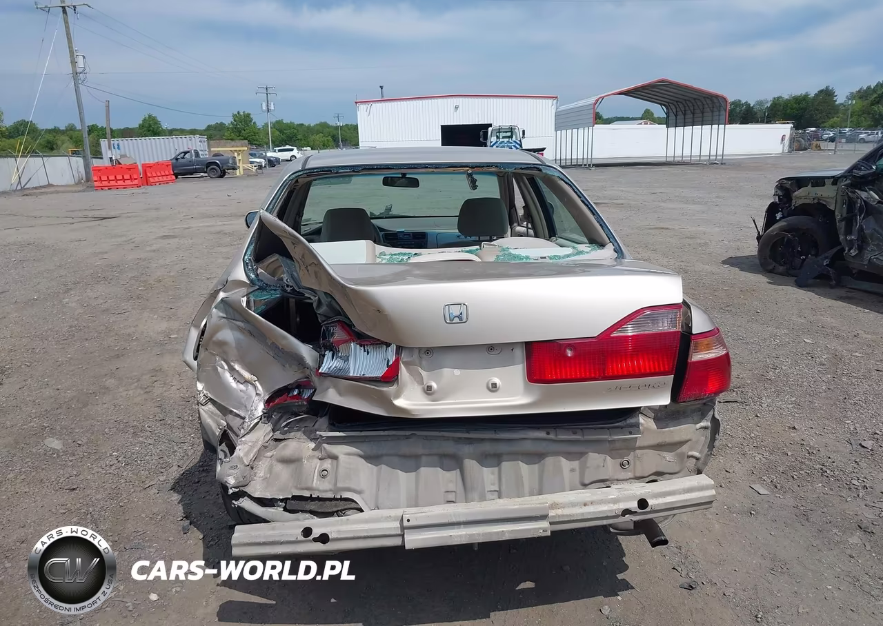 2000 Honda Accord 2.3 Ex VIN:1HGCG6678YA149828 - 16