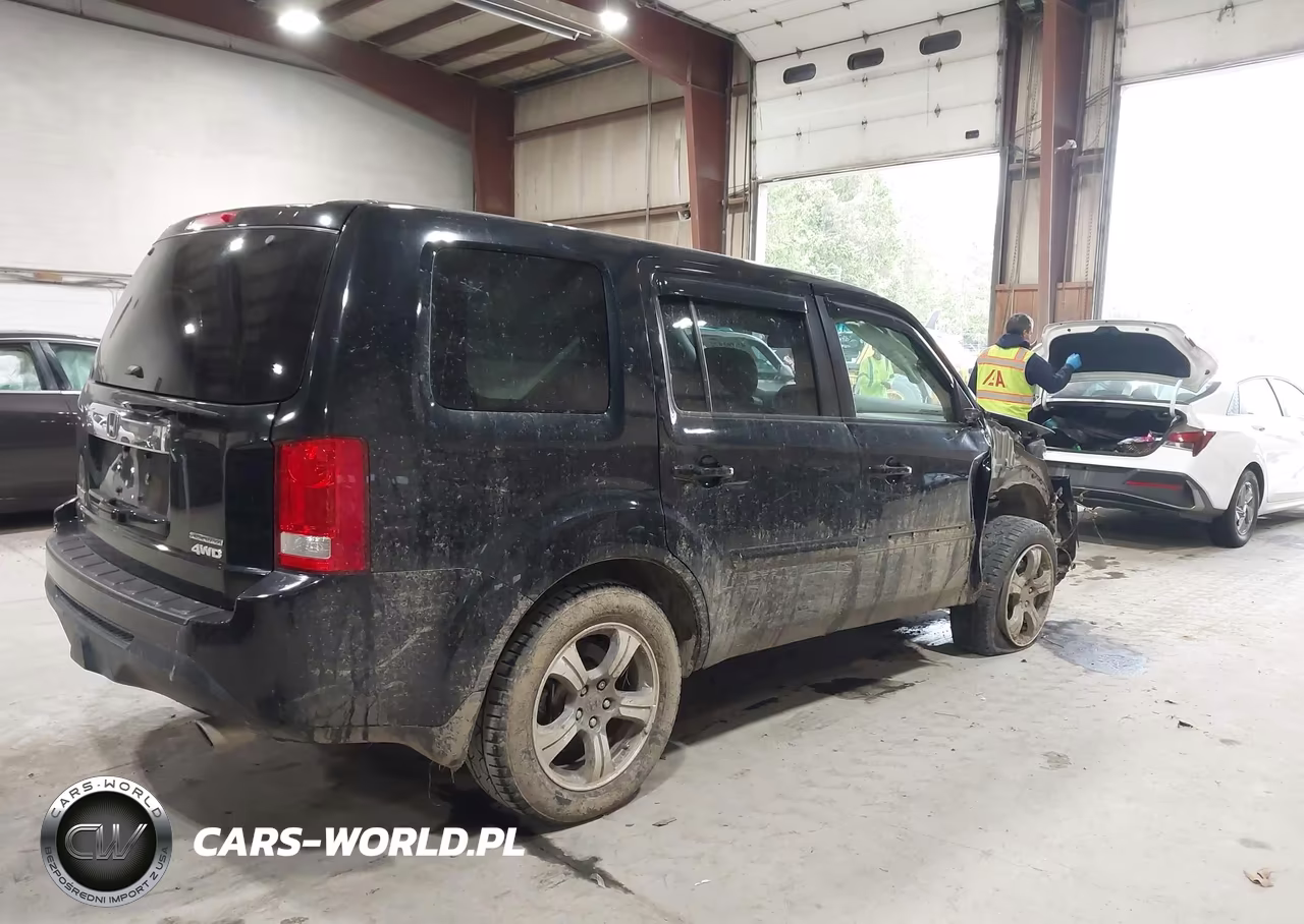 2015 Honda Pilot Se VIN:5FNYF4H34FB064690 - 4