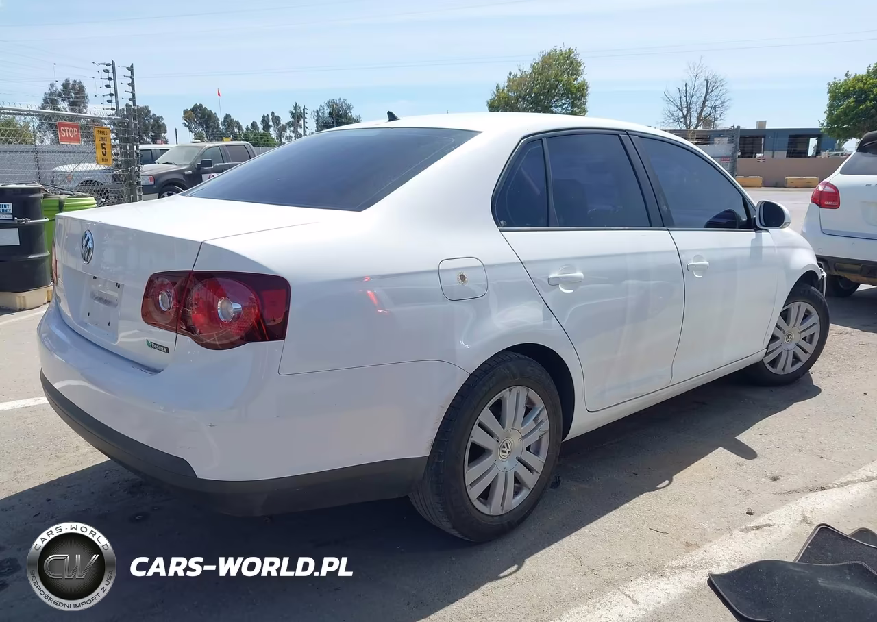2009 Volkswagen Jetta S VIN:3VWJM71K69M040060 - 4