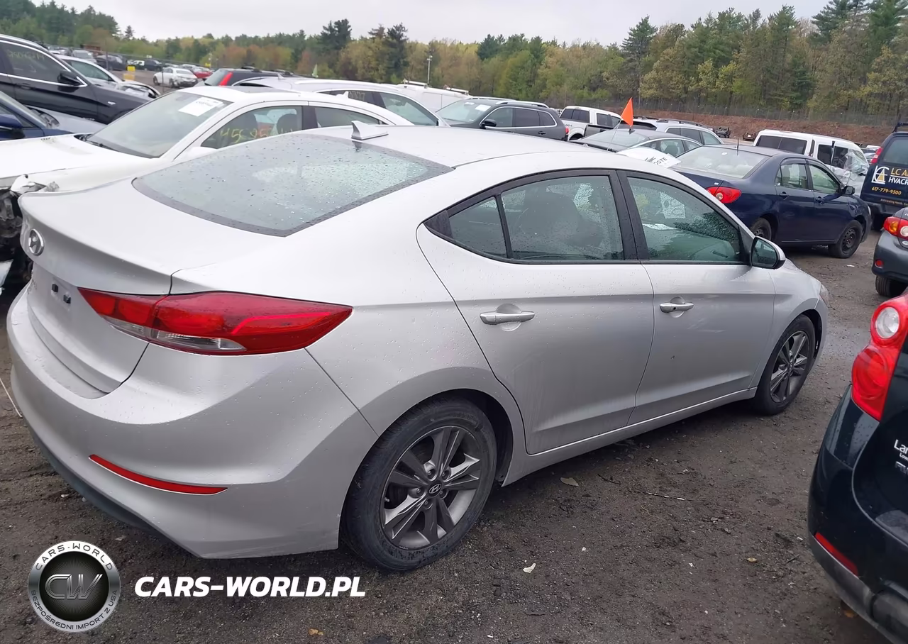 2017 Hyundai Elantra Se VIN:5NPD84LF6HH024142 - 13