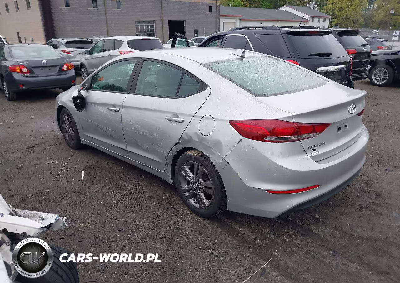 2017 Hyundai Elantra Se VIN:5NPD84LF6HH024142 - 3