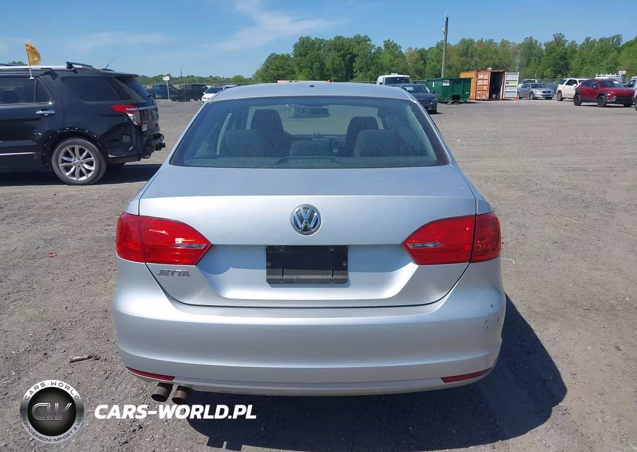 2012 Volkswagen Jetta 2.0L S VIN:3VW2K7AJ1CM399275 - 16