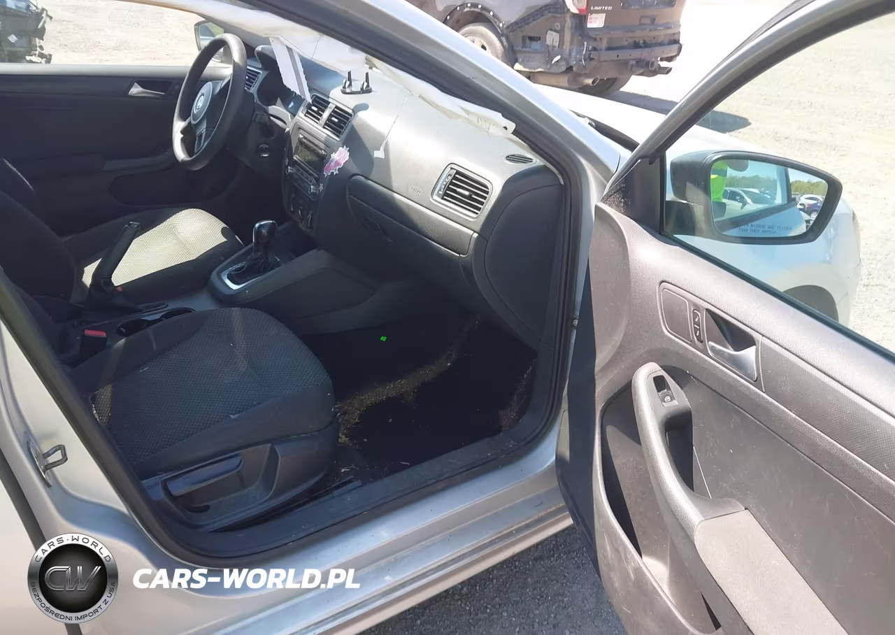 2012 Volkswagen Jetta 2.0L S VIN:3VW2K7AJ1CM399275 - 5