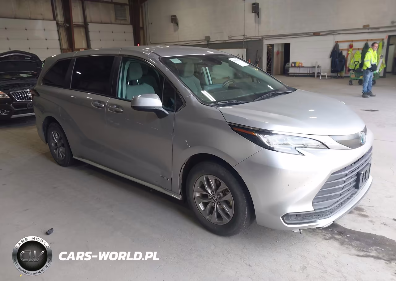 Główne zdjęcie 2021 Toyota Sienna Le