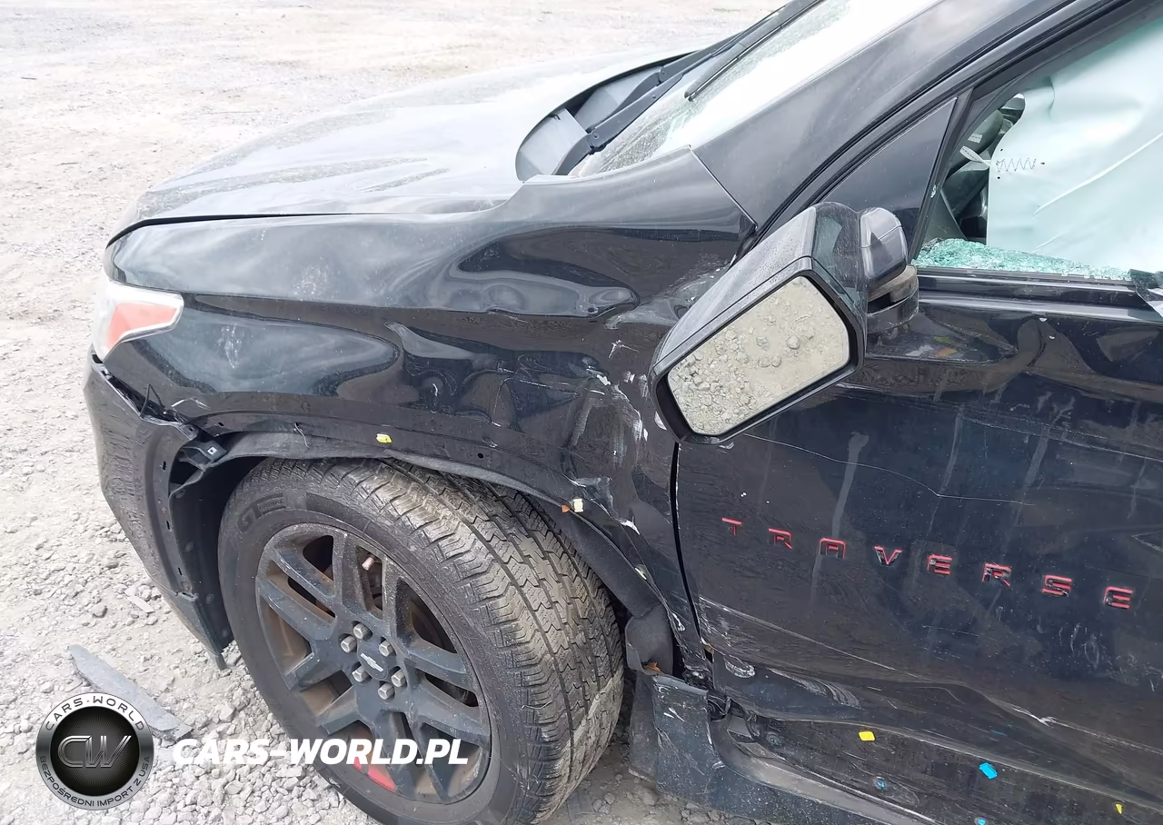2019 Chevrolet Traverse Premier VIN:1GNEVKKW7KJ218221 - 17