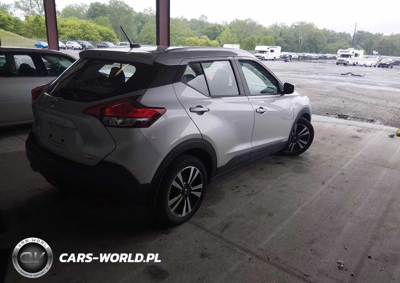 2020 Nissan Kicks Sv Xtronic Cvt VIN:3N1CP5CV2LL545141 - 4
