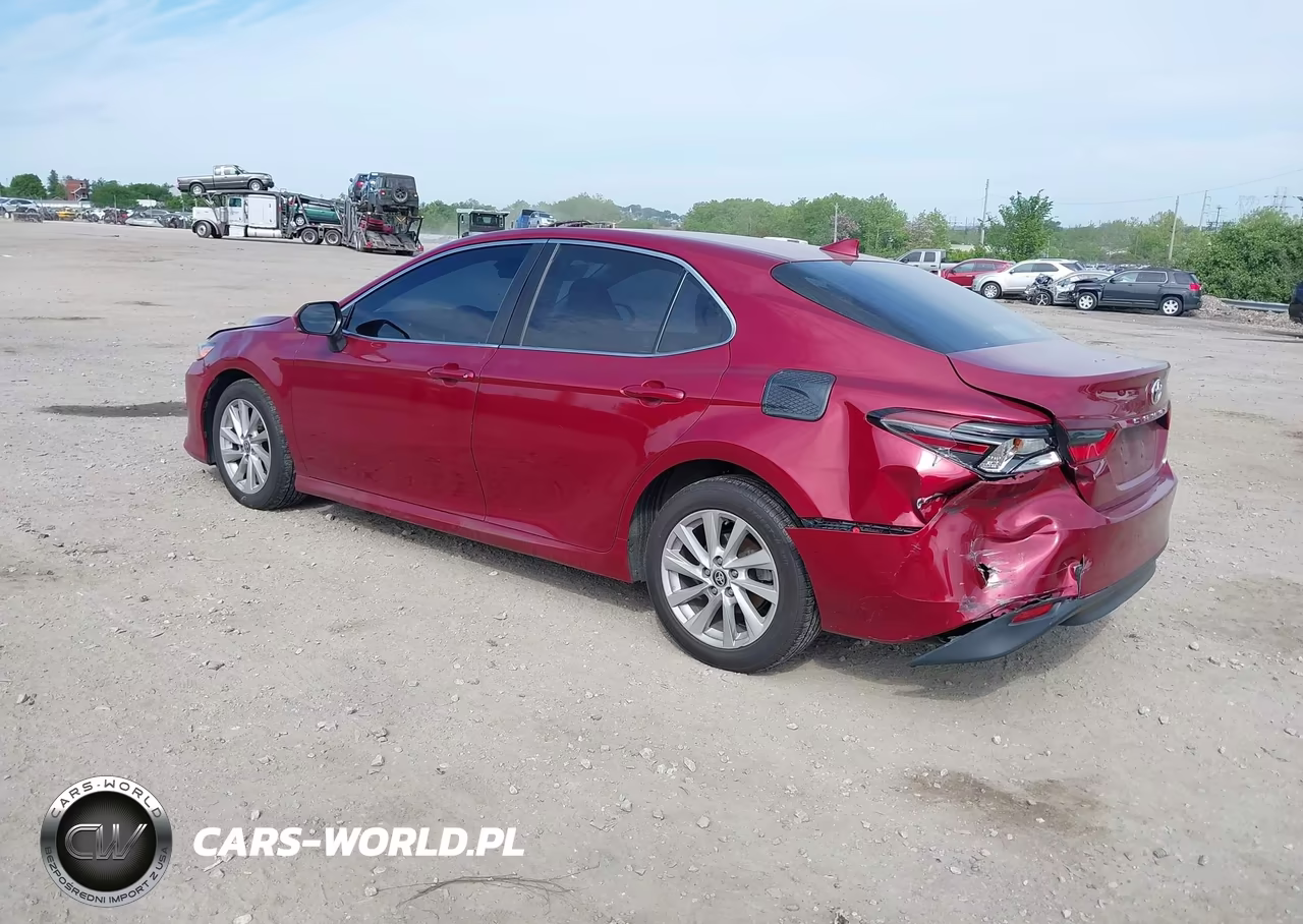 2021 Toyota Camry Le VIN:4T1C11AK9MU409124 - 3
