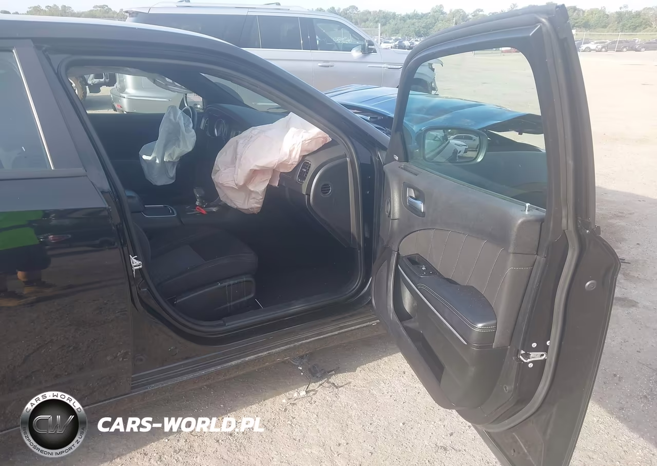 2023 Dodge Charger Sxt VIN:2C3CDXBG9PH587815 - 5