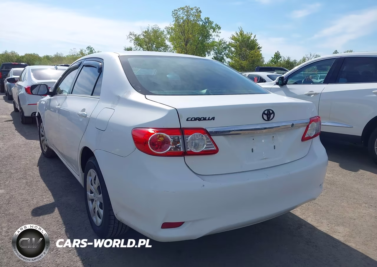 2013 Toyota Corolla Le VIN:2T1BU4EE1DC036381 - 3