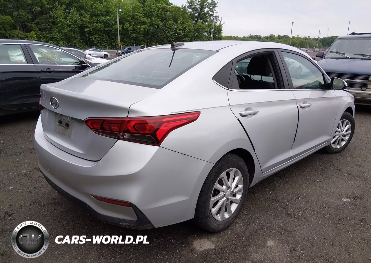 2021 Hyundai Accent Sel VIN:3KPC24A6XME152091 - 4