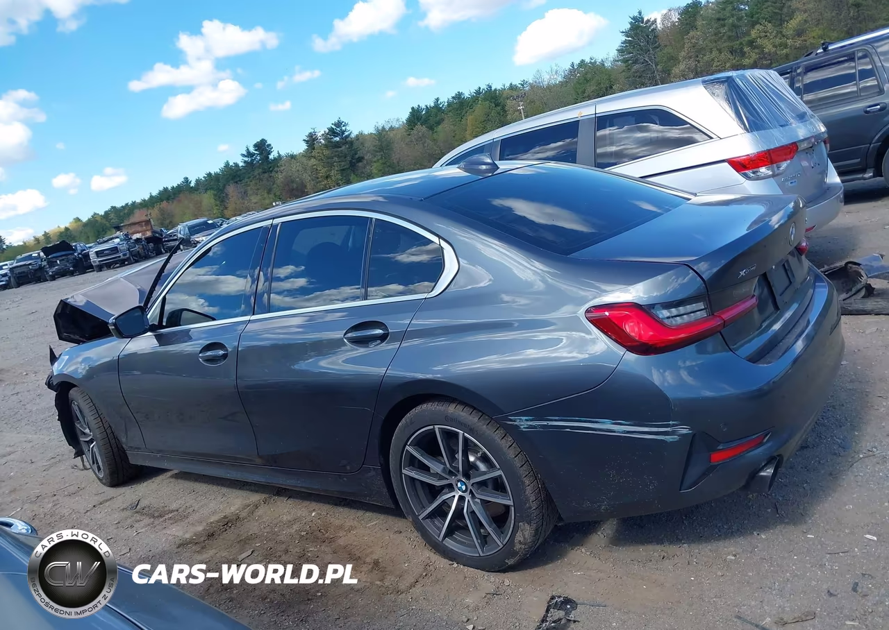2019 BMW 330I xDrive VIN:WBA5R7C56KAJ86858 - 15
