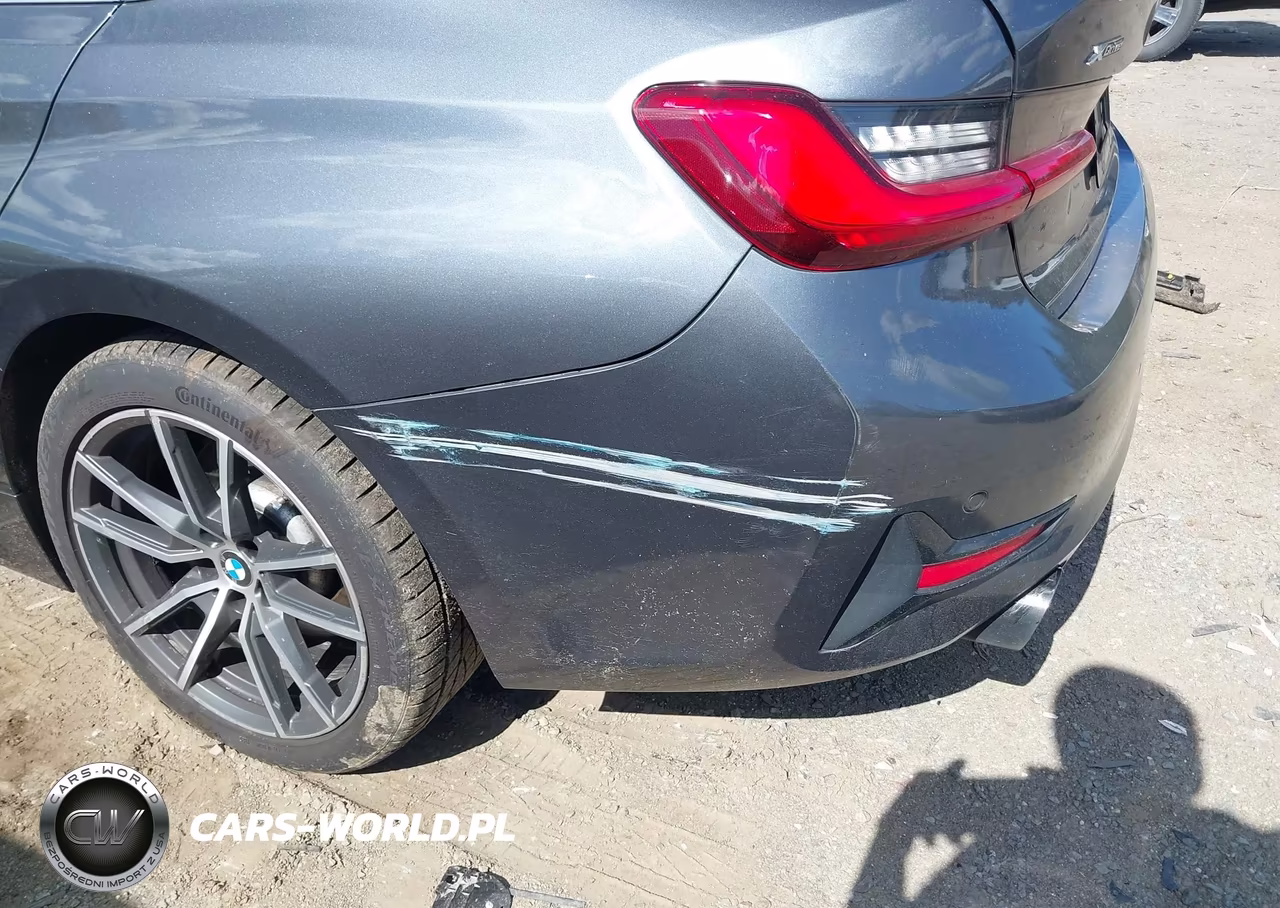 2019 BMW 330I xDrive VIN:WBA5R7C56KAJ86858 - 18
