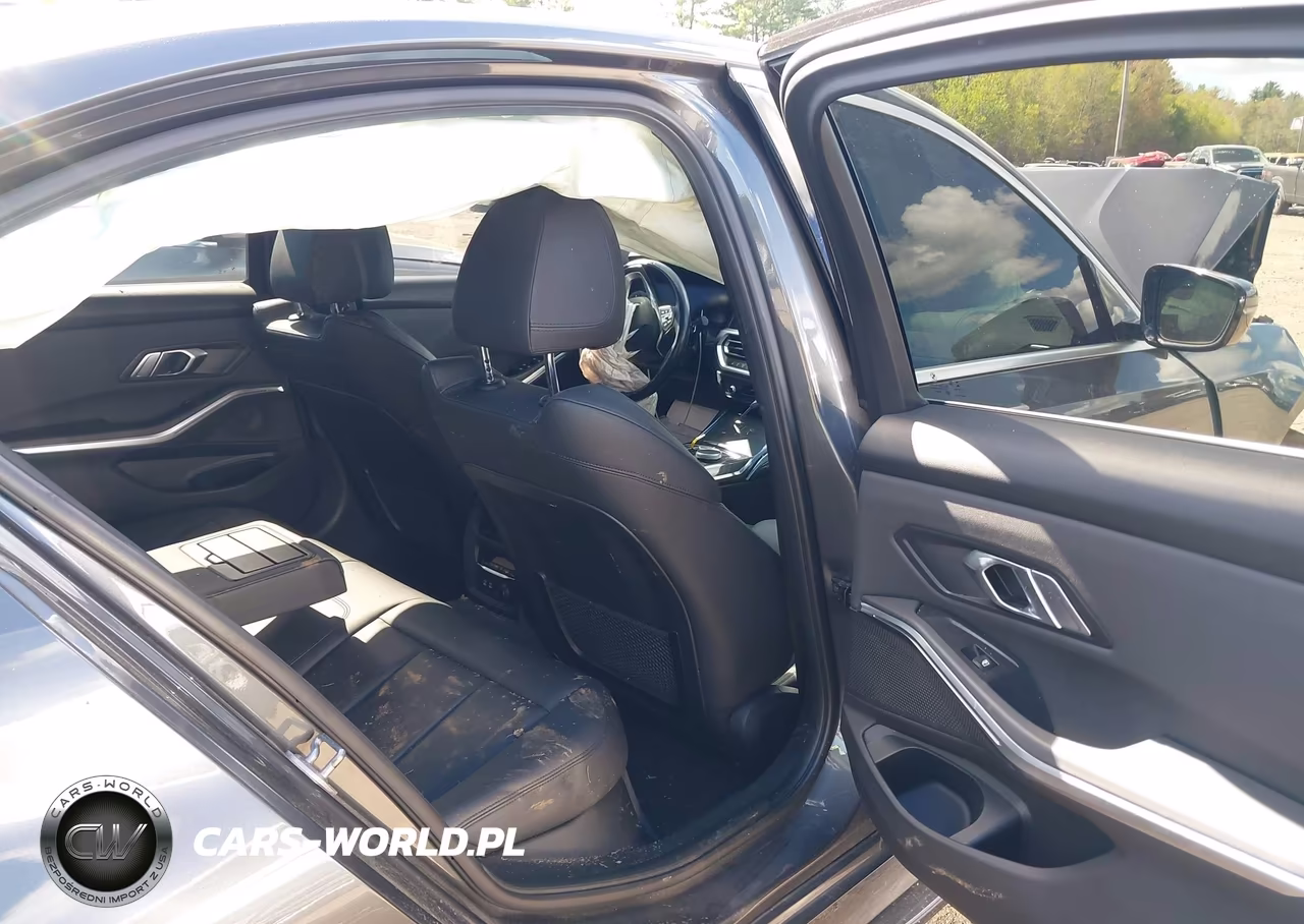 2019 BMW 330I xDrive VIN:WBA5R7C56KAJ86858 - 8