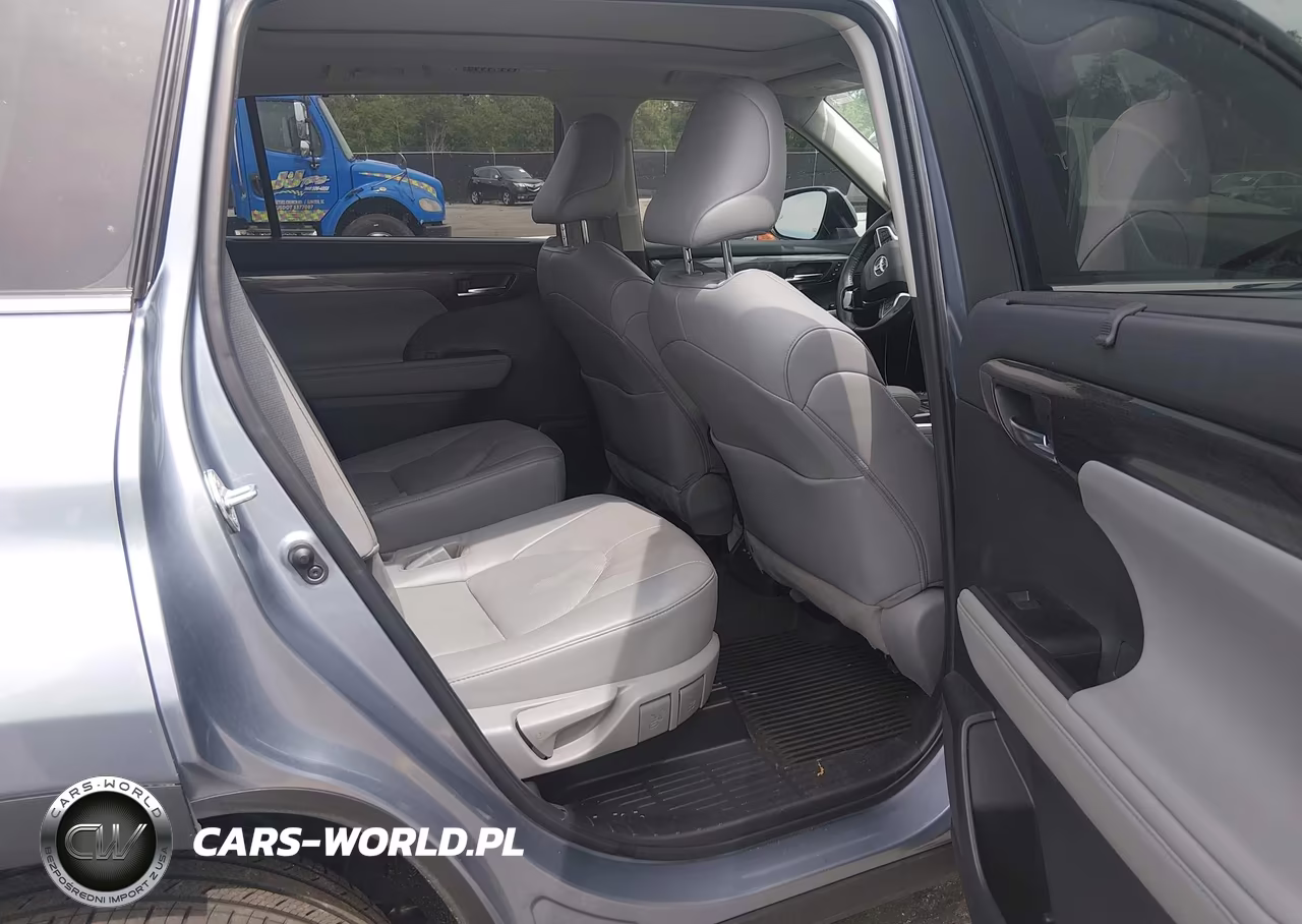 2022 Toyota Highlander Platinum VIN:5TDFZRAH5NS108854 - 8