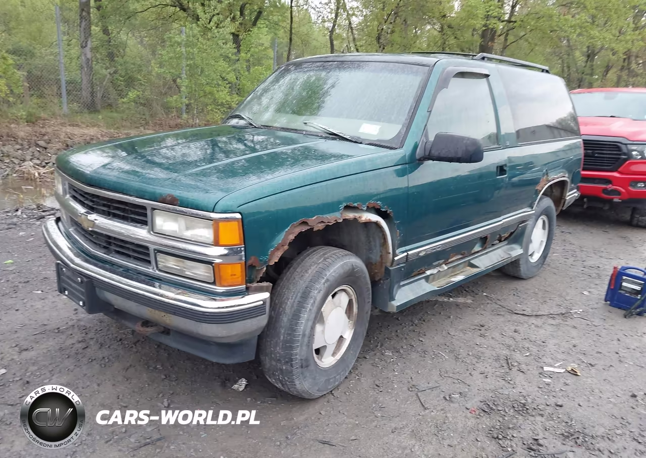 1997 Chevrolet Tahoe VIN:3GNEK18R8VG135942 - 2