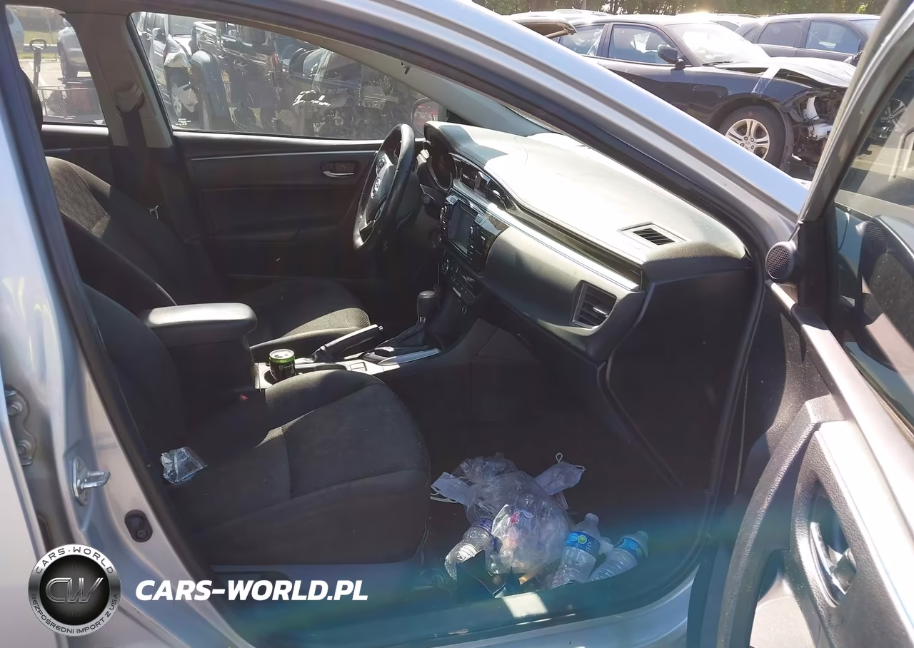 2016 Toyota Corolla S Plus VIN:2T1BURHE9GC493629 - 5