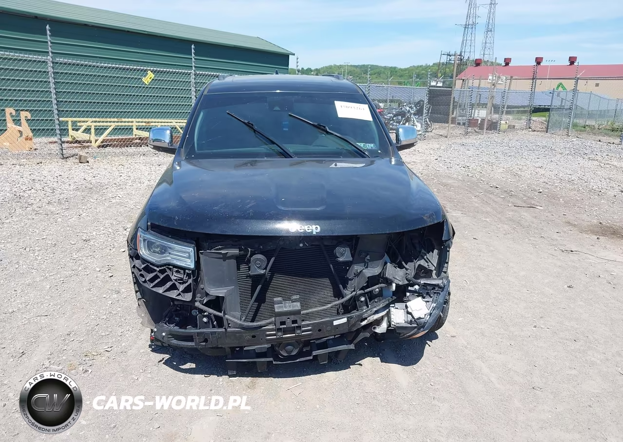 2020 Jeep Grand Cherokee Summit 4X4 VIN:1C4RJFJT8LC136976 - 13