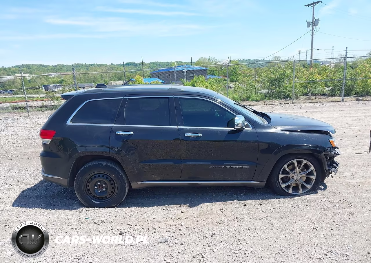 2020 Jeep Grand Cherokee Summit 4X4 VIN:1C4RJFJT8LC136976 - 14