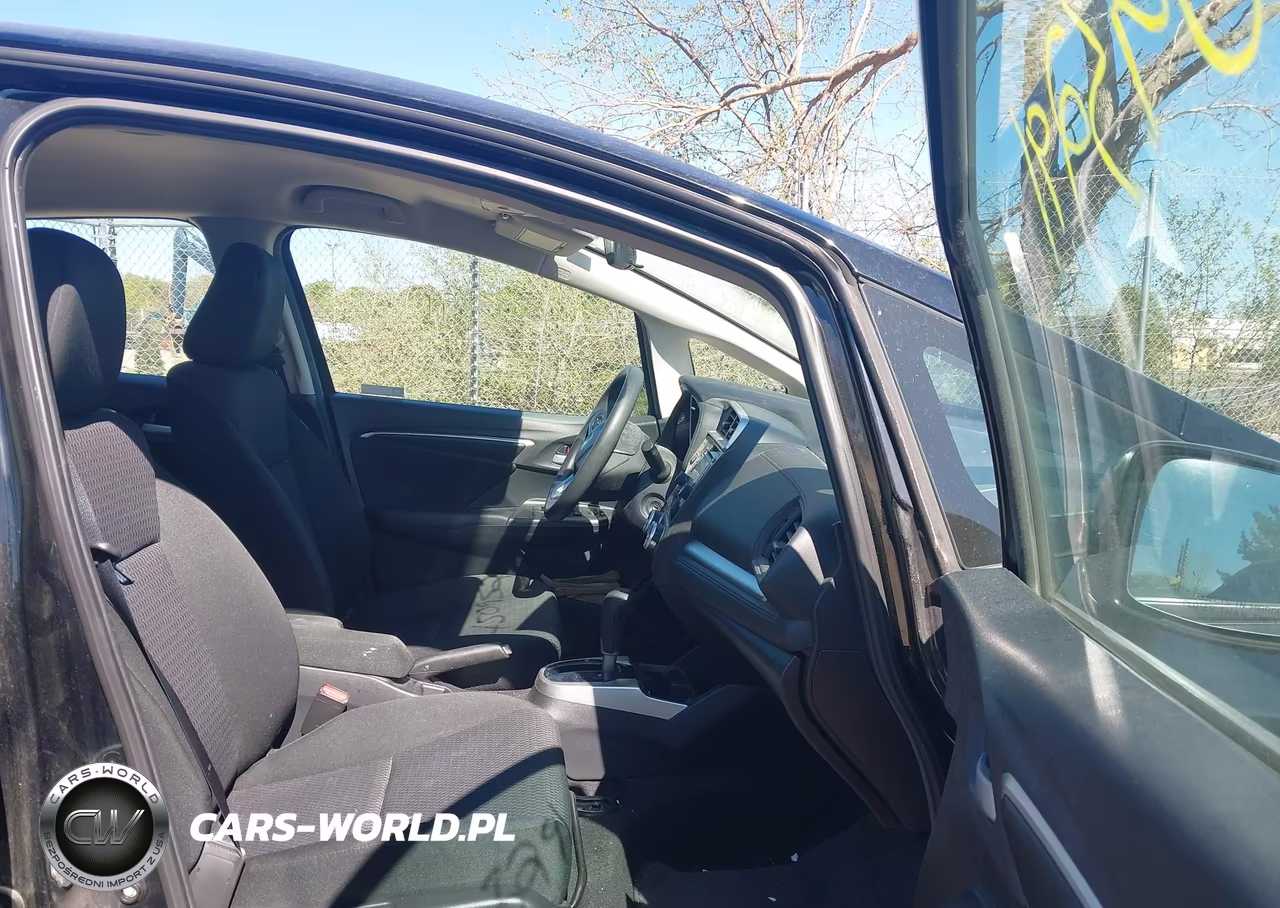 2019 Honda Fit Lx VIN:3HGGK5H42KM738154 - 5