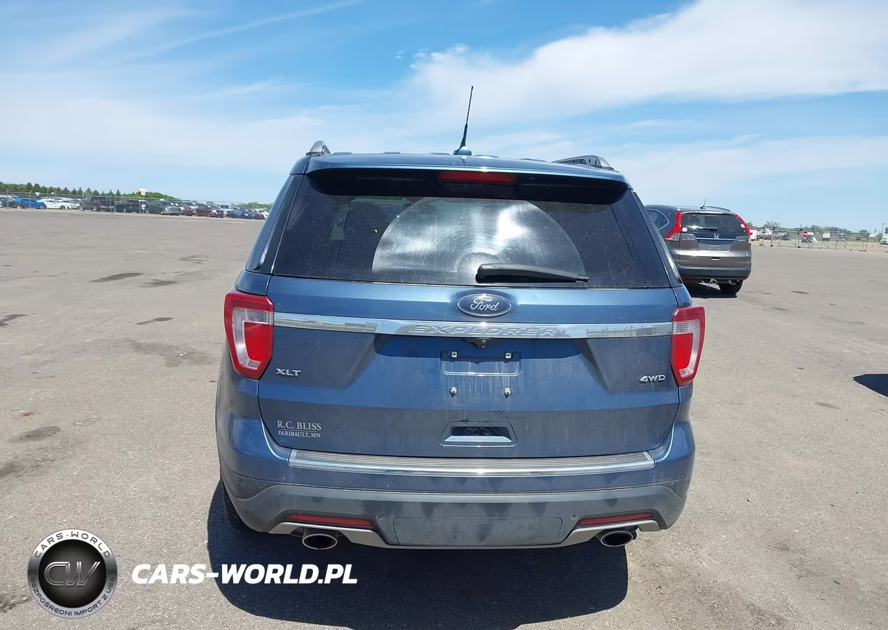 2018 Ford Explorer Xlt VIN:1FM5K8D83JGB81761 - 16