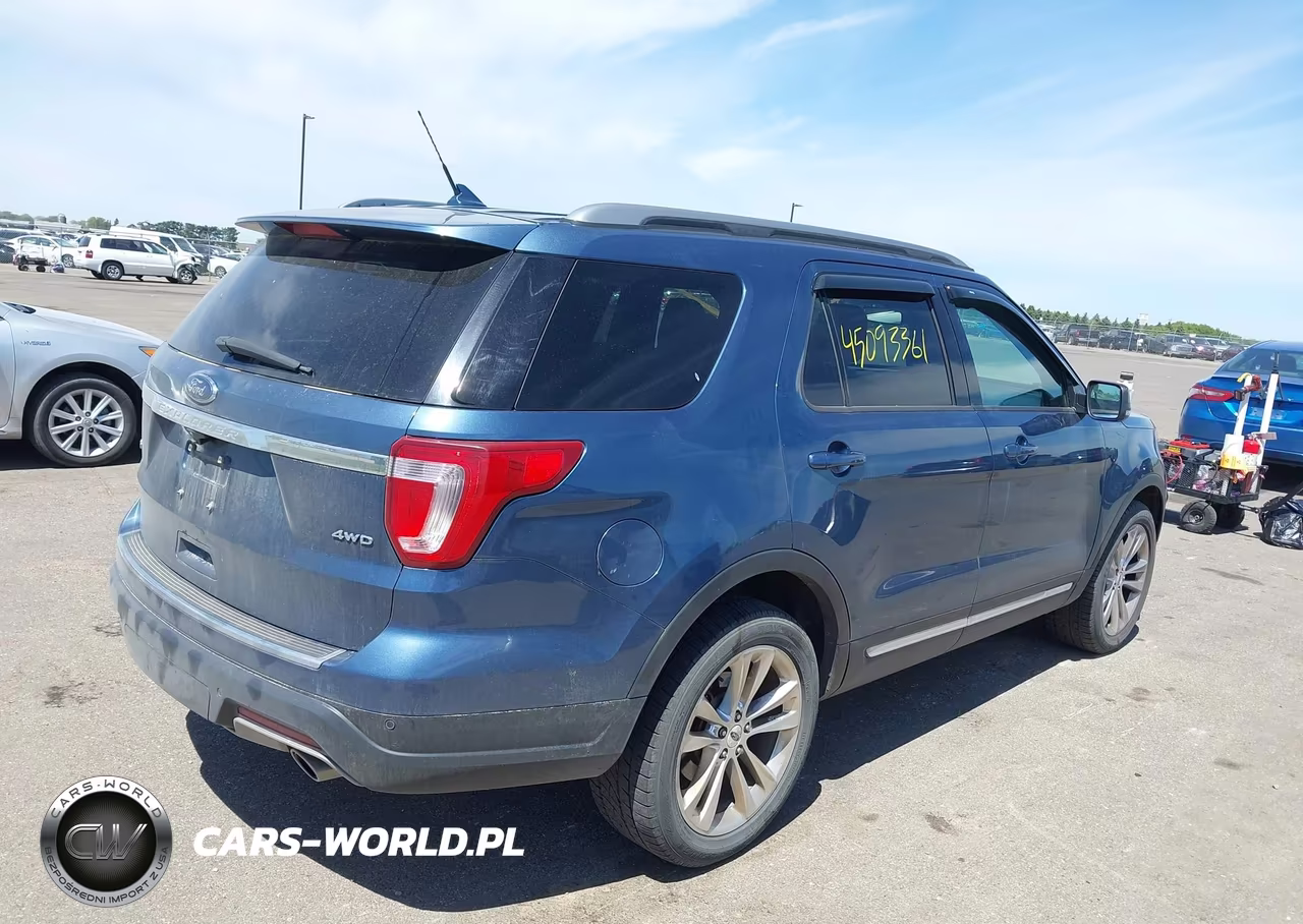 2018 Ford Explorer Xlt VIN:1FM5K8D83JGB81761 - 4
