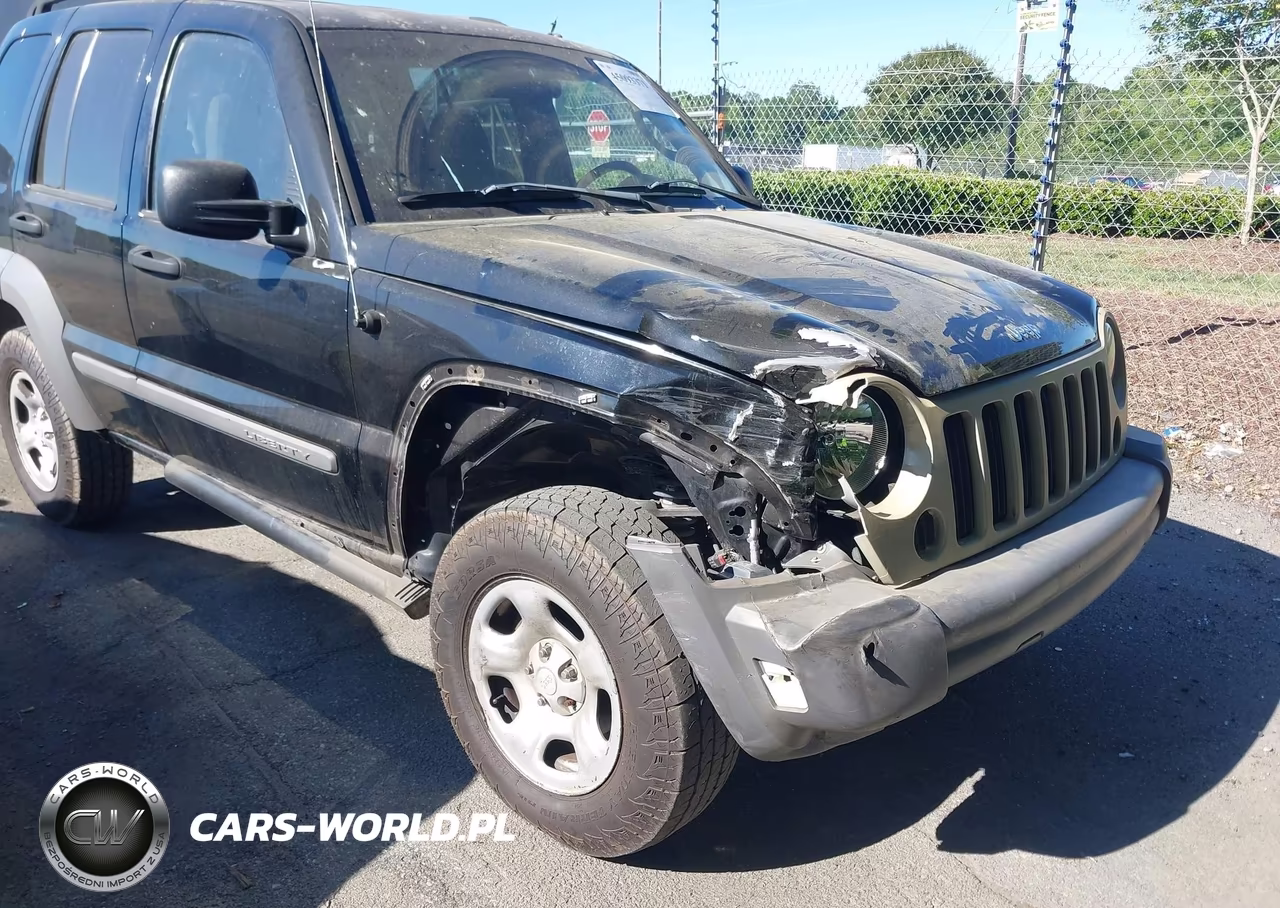 2005 Jeep Liberty Sport VIN:1J4GL48K25W622763 - 6