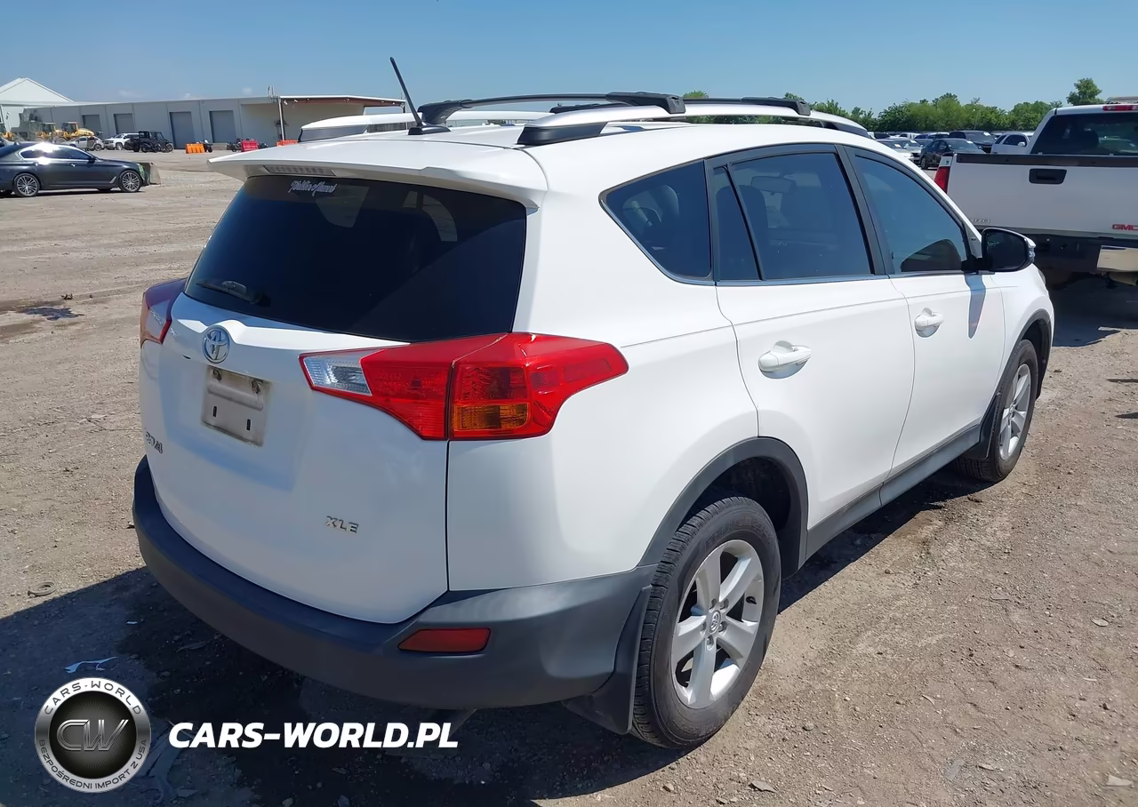 2013 Toyota Rav4 Xle VIN:2T3WFREV2DW050739 - 4