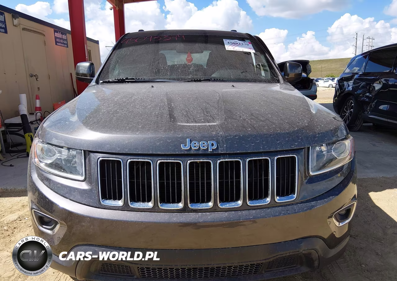 2015 Jeep Grand Cherokee Laredo VIN:1C4RJEAG1FC219196 - 12