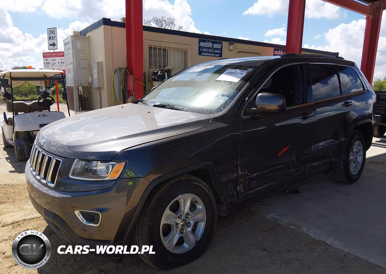 2015 Jeep Grand Cherokee Laredo VIN:1C4RJEAG1FC219196 - 6