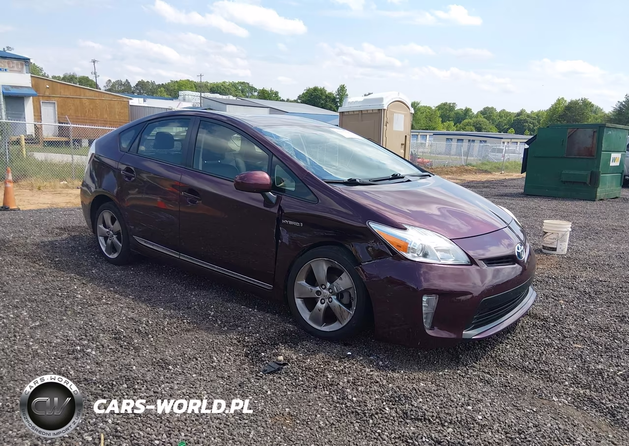 2013 Toyota Prius Three Se – zdjęcie 1 z 16