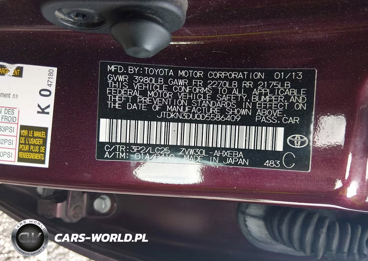 2013 Toyota Prius Three Se VIN:JTDKN3DU0D5586409 - 9