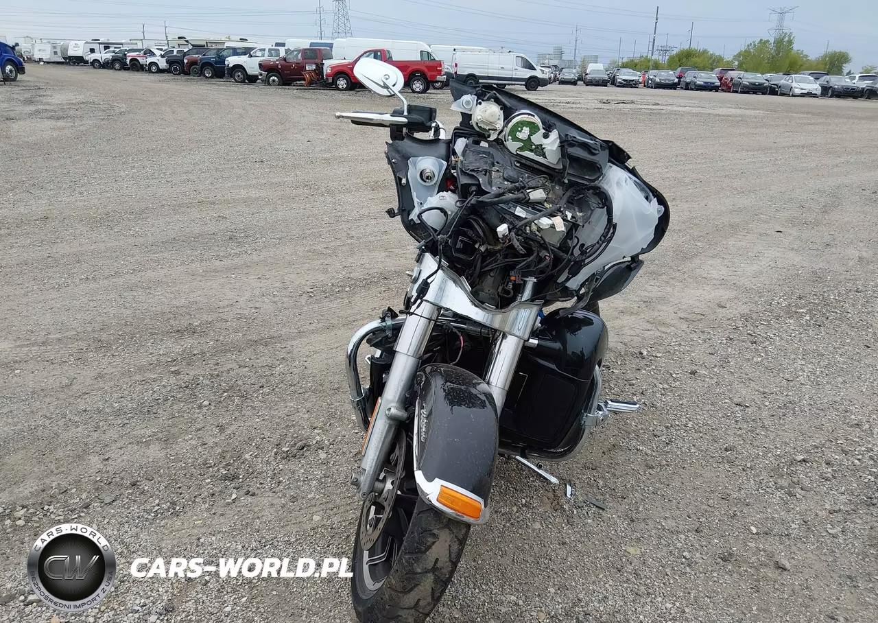 2016 Harley-Davidson Flhtcu Ultra Classic Electra Gld VIN:1HD1FCM12GB640537 - 5