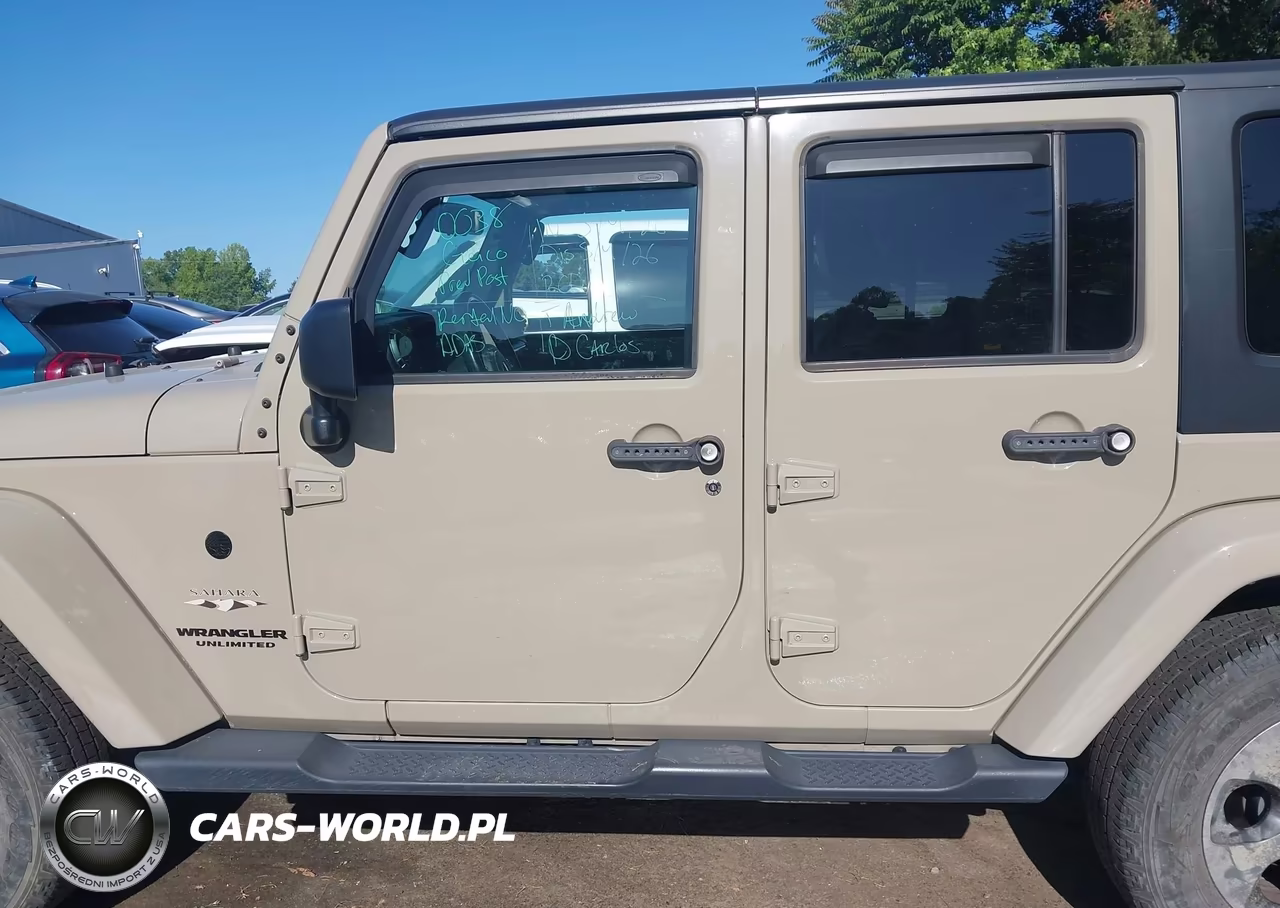2017 Jeep Wrangler Unlimited Sahara 4X4 VIN:1C4HJWEG5HL694056 - 15