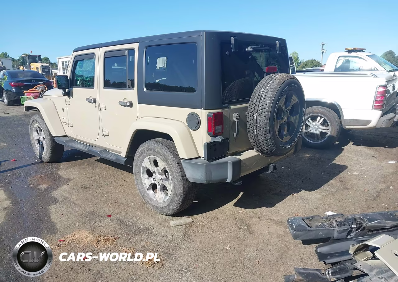 2017 Jeep Wrangler Unlimited Sahara 4X4 VIN:1C4HJWEG5HL694056 - 3