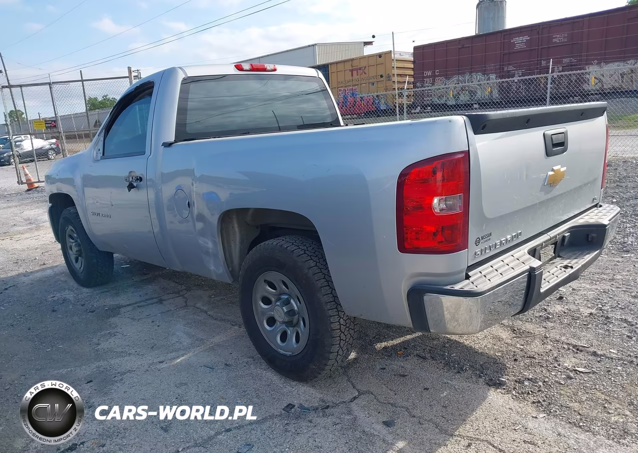 2013 Chevrolet Silverado 1500 Work Truck VIN:1GCNCPEX4DZ114354 - 3