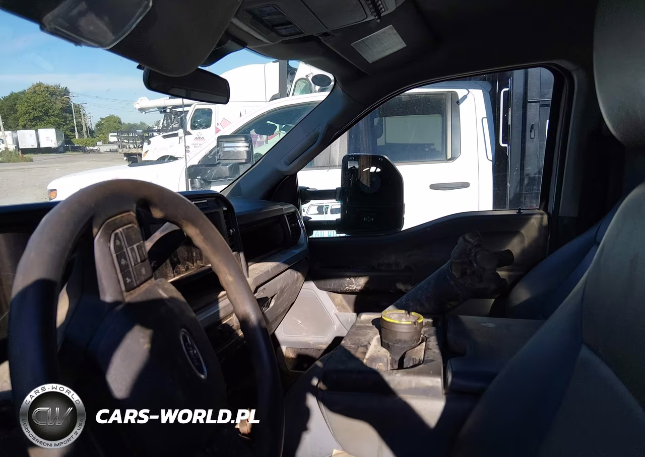 2023 Ford F-550 Chassis Xl VIN:1FDUF5GT7PDA09628 - 6