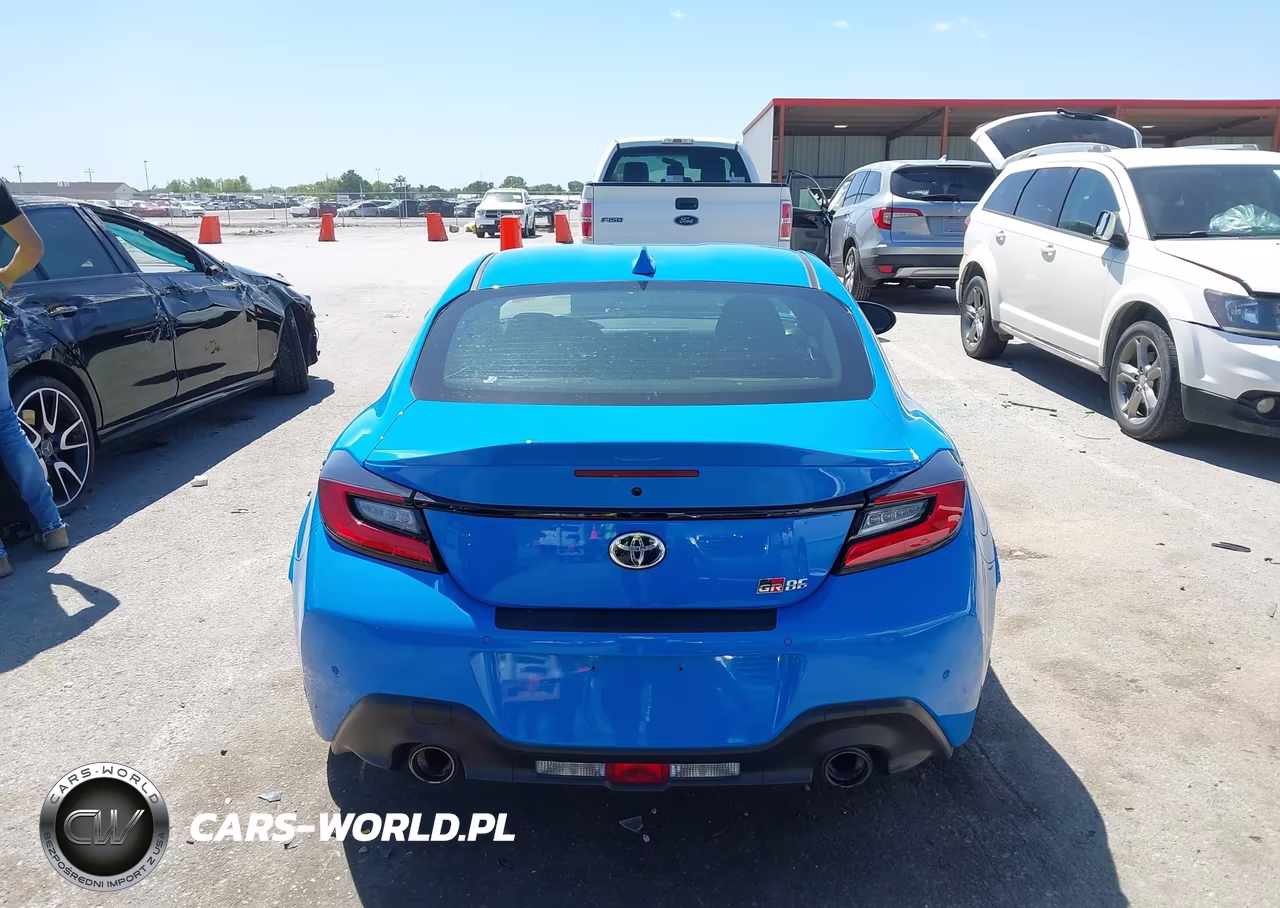 2022 Toyota Gr86 Premium VIN:JF1ZNBF13N8750687 - 17