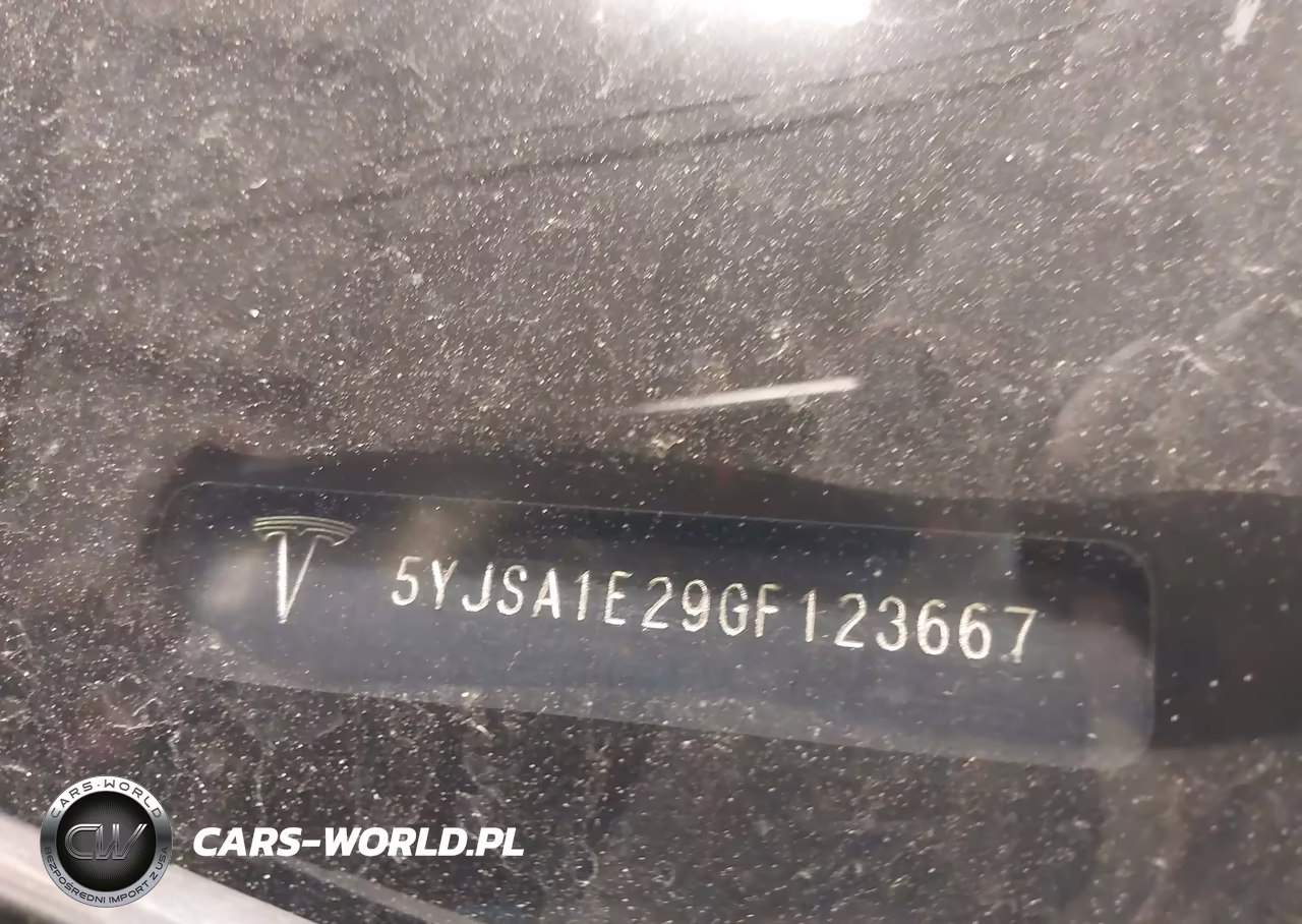 2016 Tesla Model S VIN:5YJSA1E29GF123667 - 9